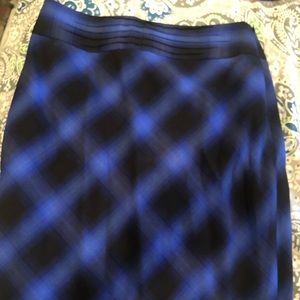 Limited plaid pencil skirt size 4